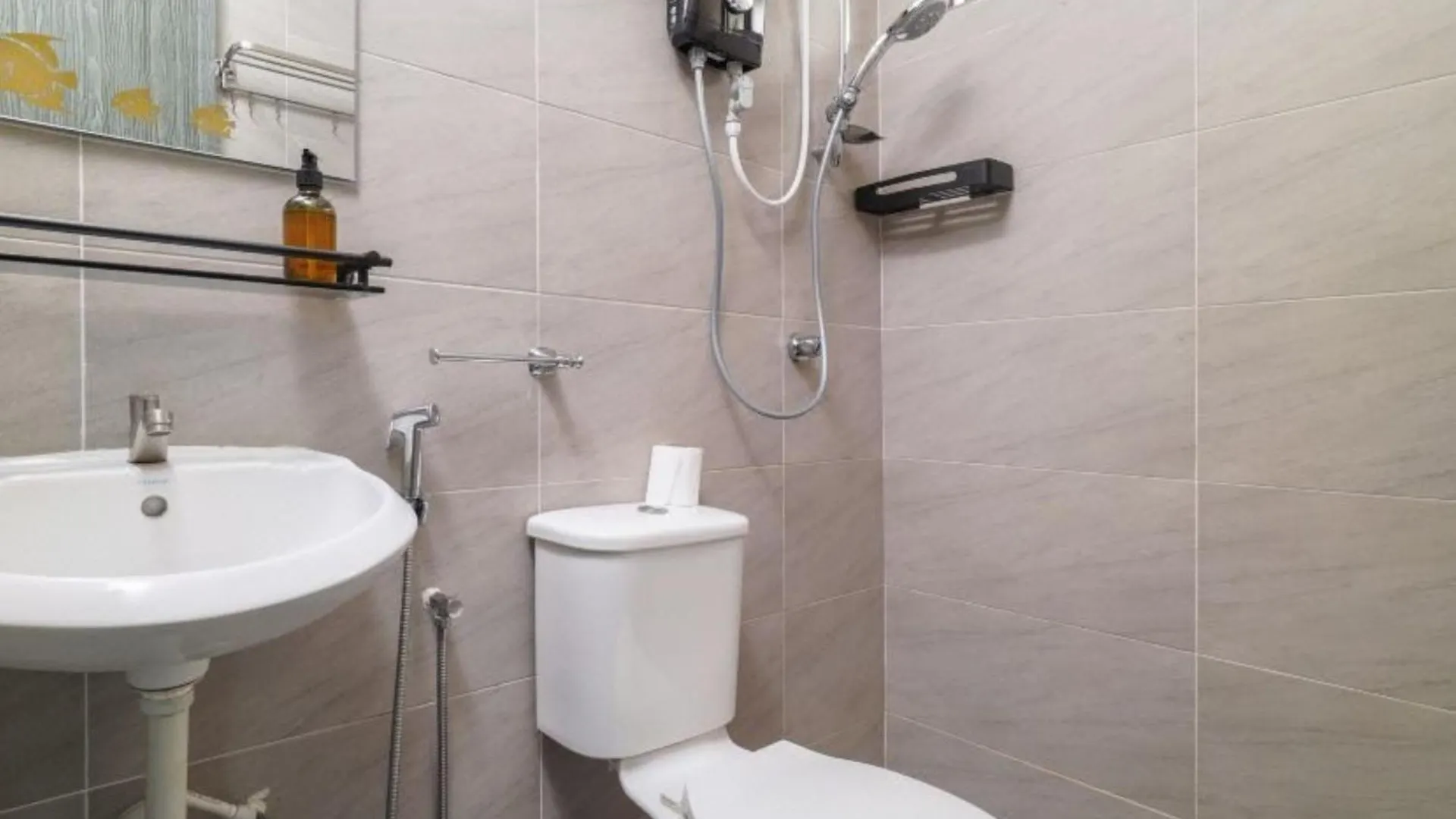 3 Bedroom Izz Homestay Casa Kayangan イポー